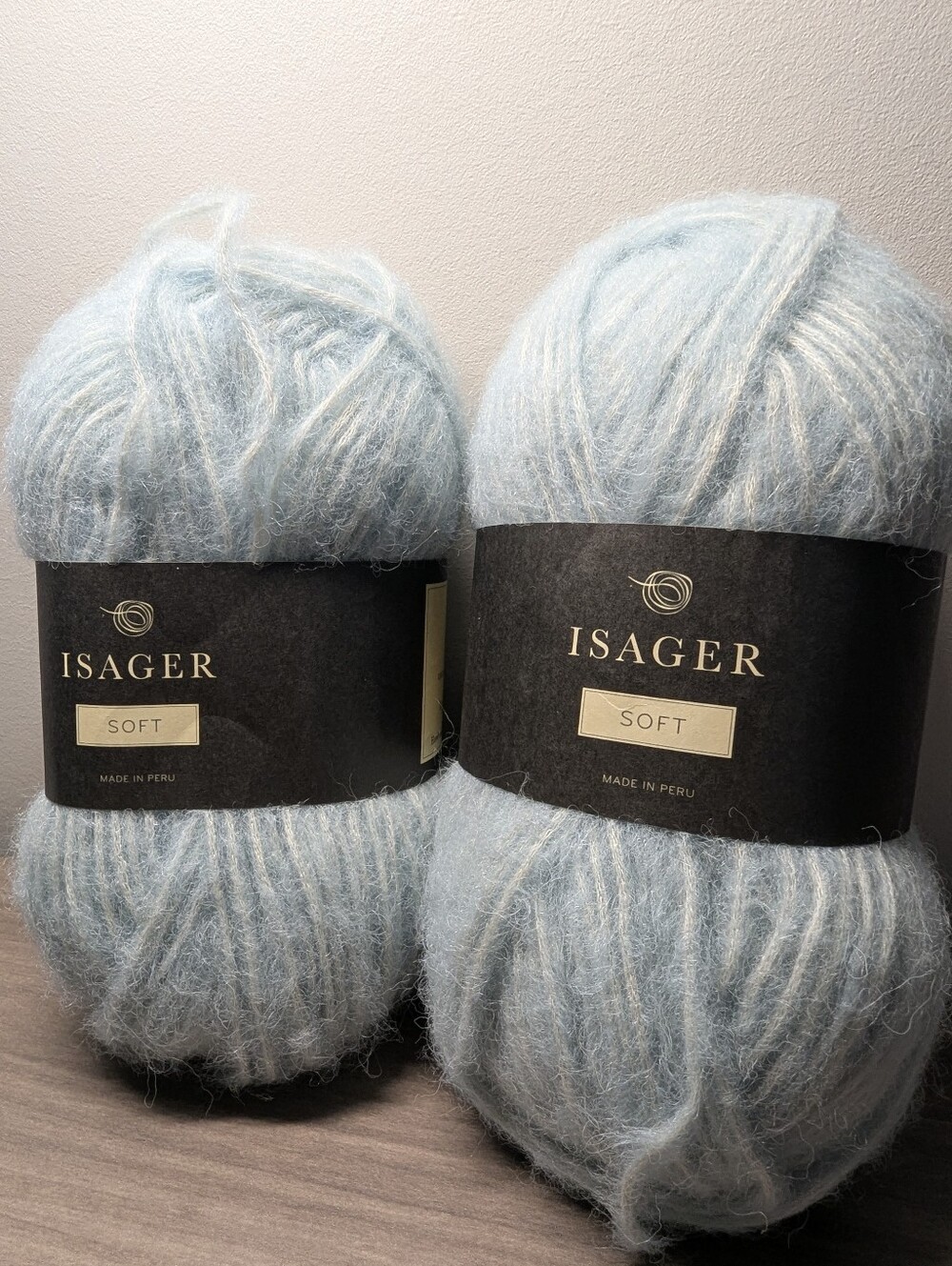 Isager Soft ALPACA & Organic Cotton Yarn 2 Skiens 50 g Each New With Tags
